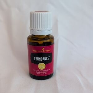 Young Living Abundance Serum - Pink and White